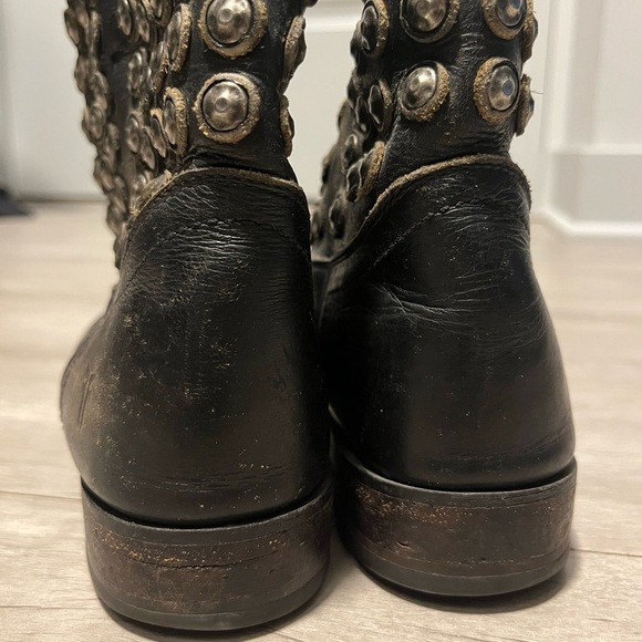Frye Wyatt Disc Studded Ankle Boot - Picture 7 of 11